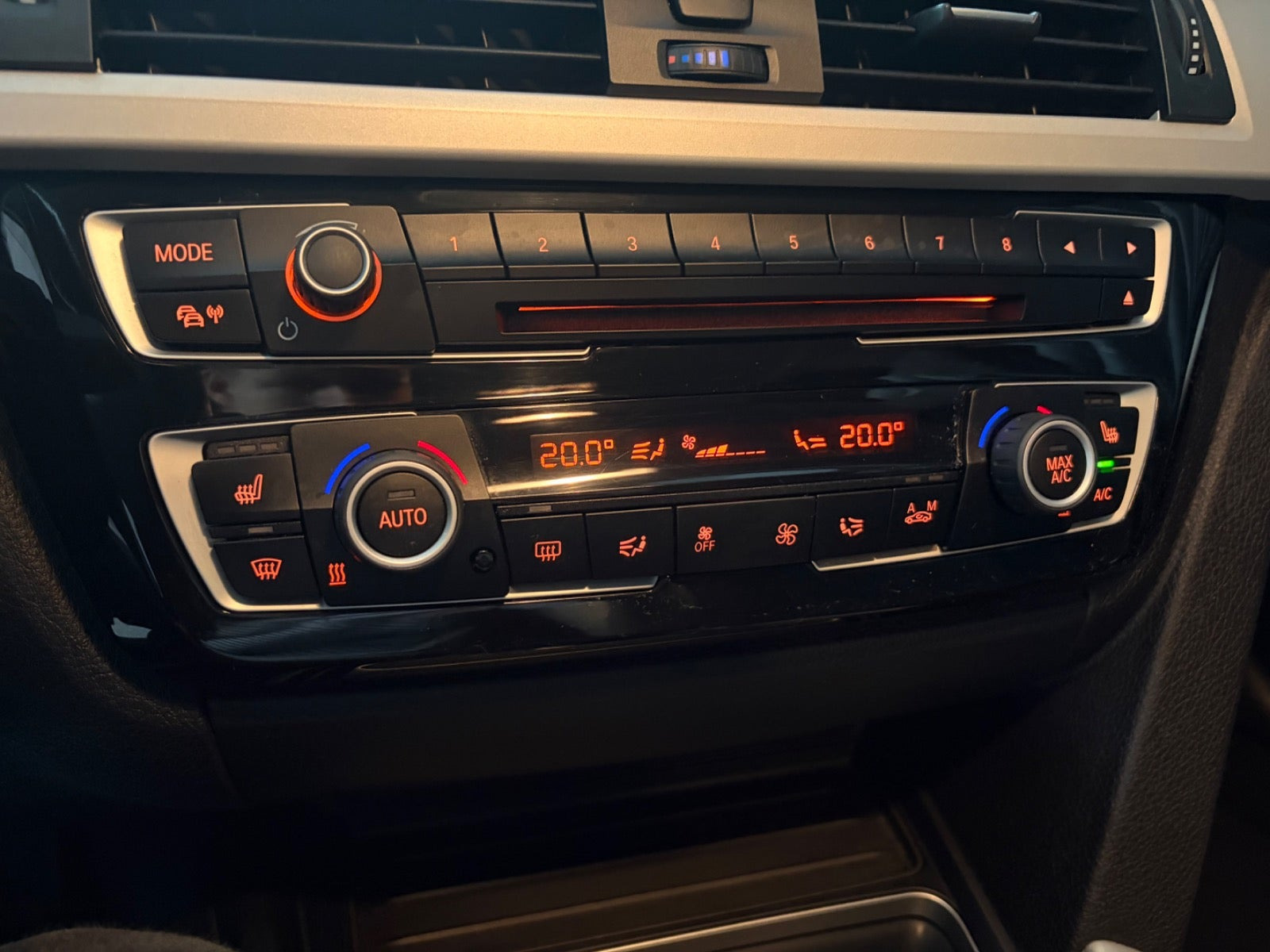 undefined BMW 320d fra 2017