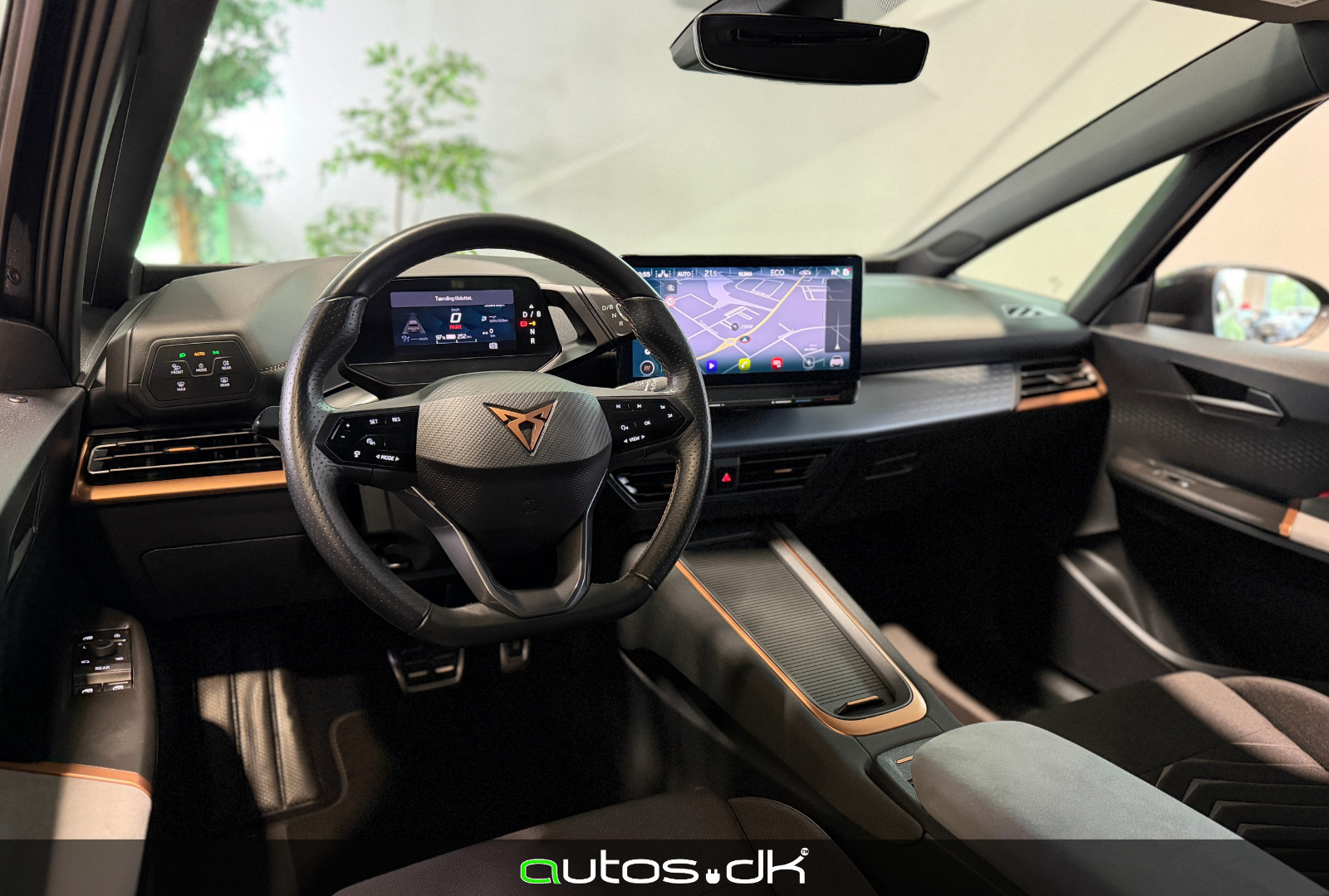 Grå Cupra Born fra 2023