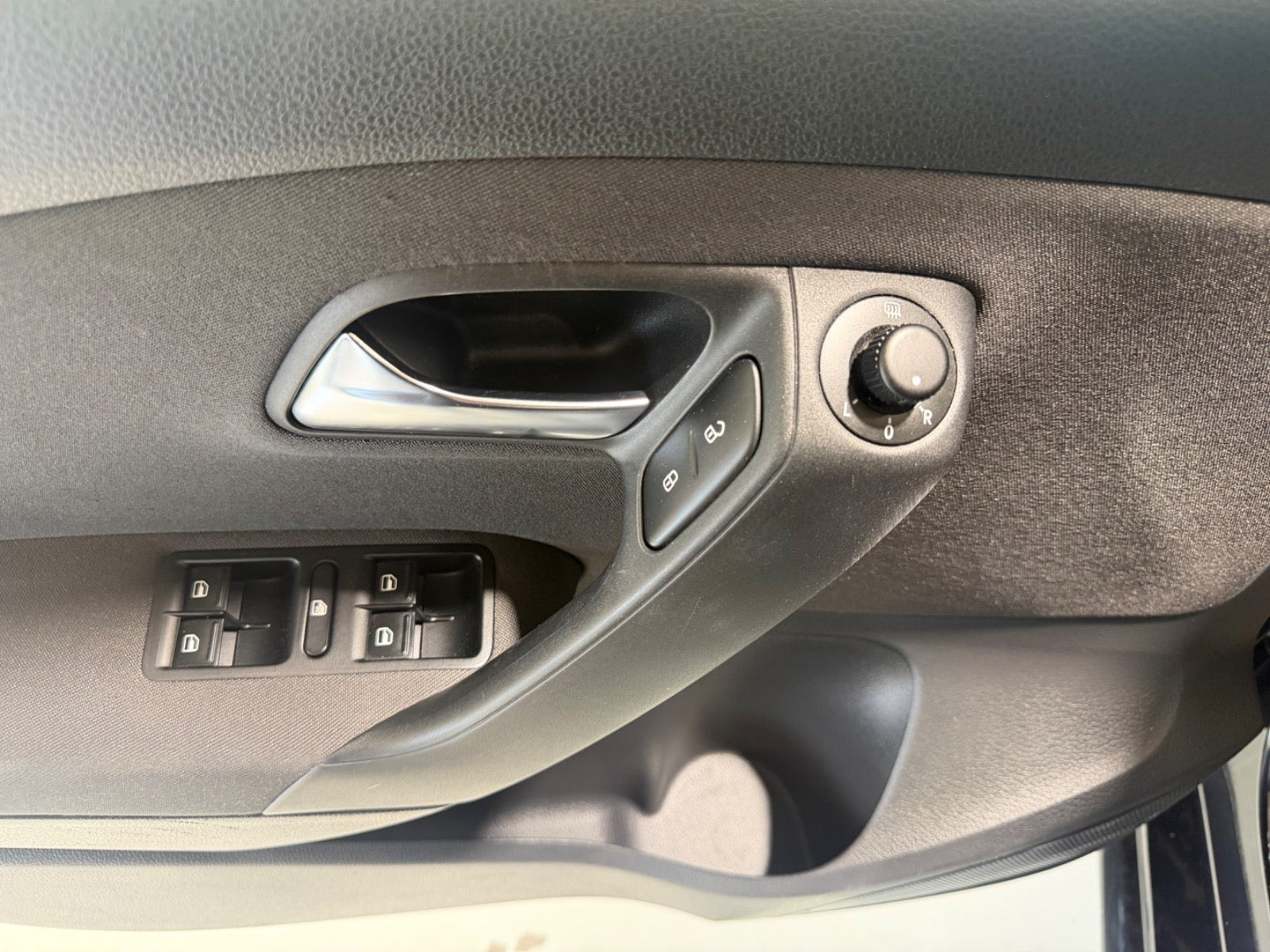 Sort VW Polo fra 2013