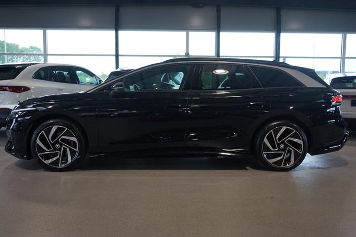 Sort VW ID.7 fra 2025