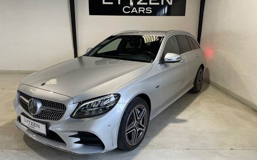 Mercedes C300 de 2,0 AMG Line stc. aut.