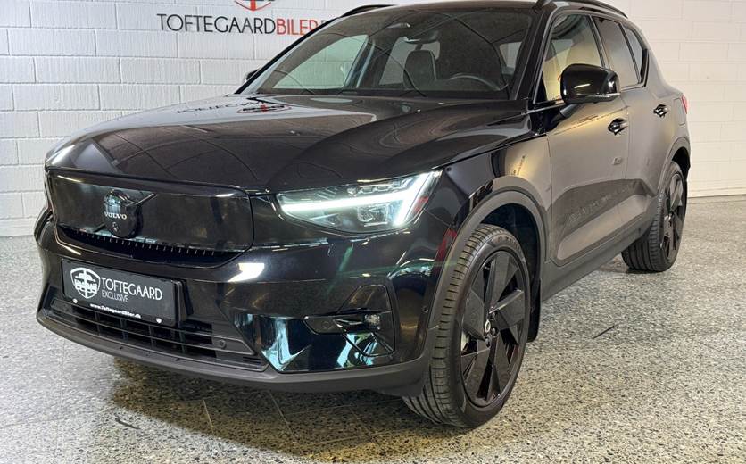 Volvo EX40 Twin Performance Ultra Black Edition