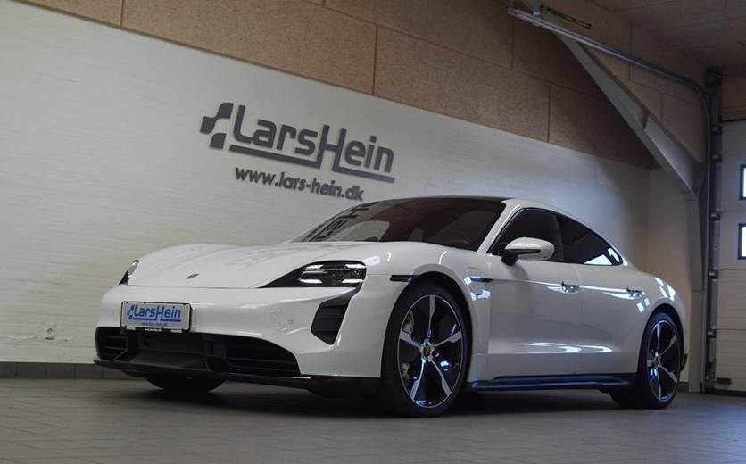 Porsche Taycan Turbo Performance+