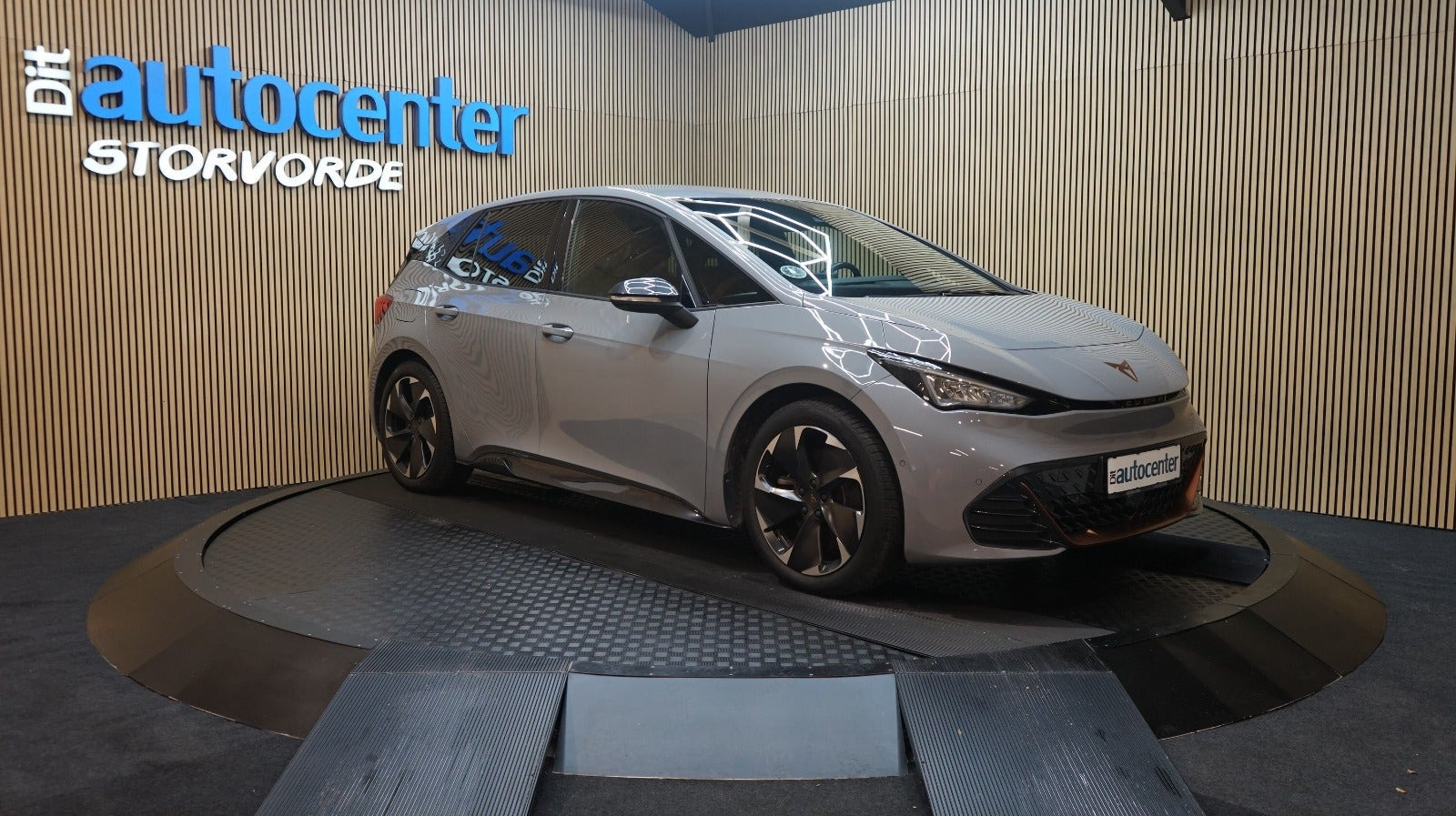 Cupra Born 77 e-Boost