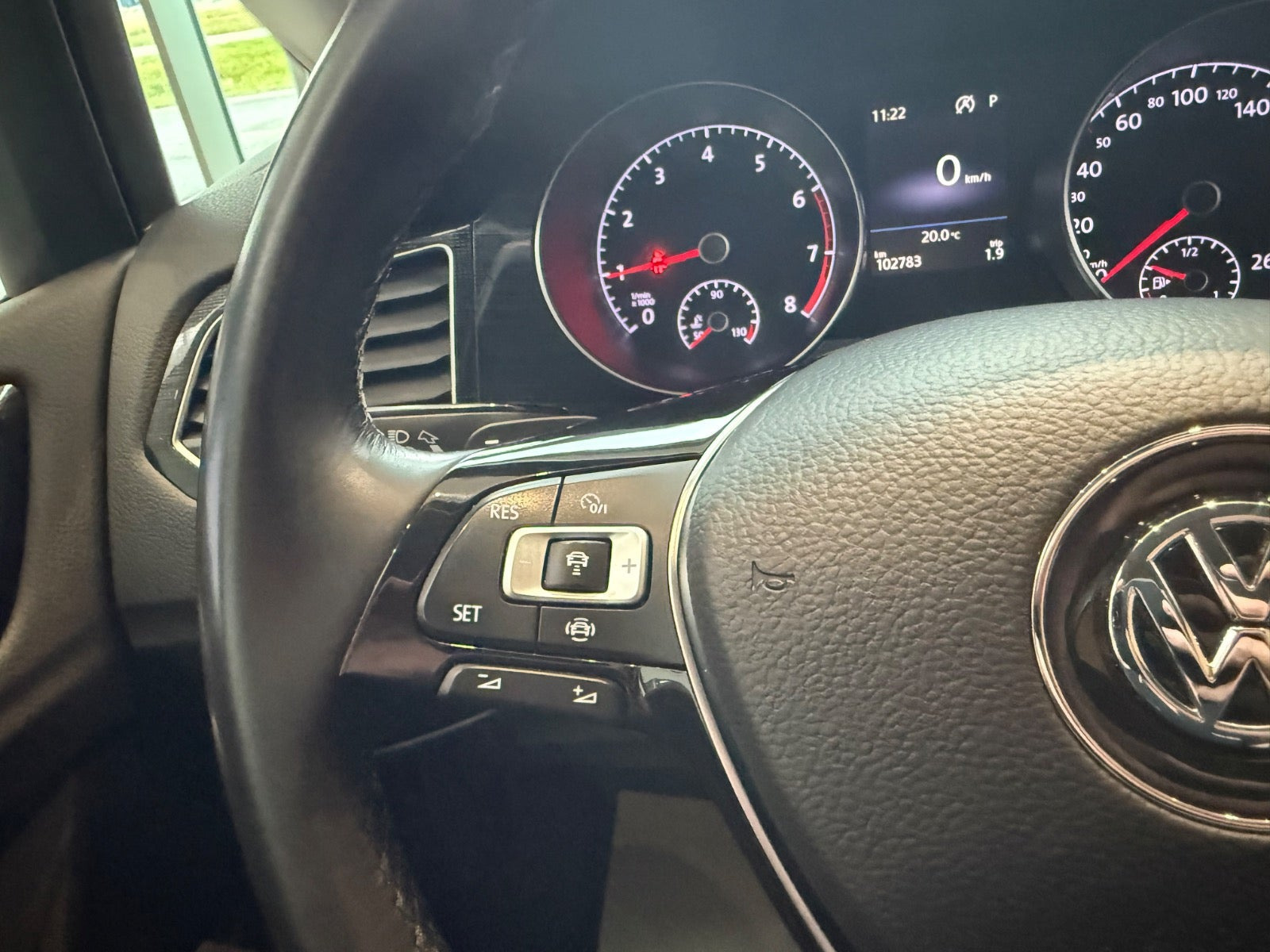 Sølv VW Golf Sportsvan fra 2019