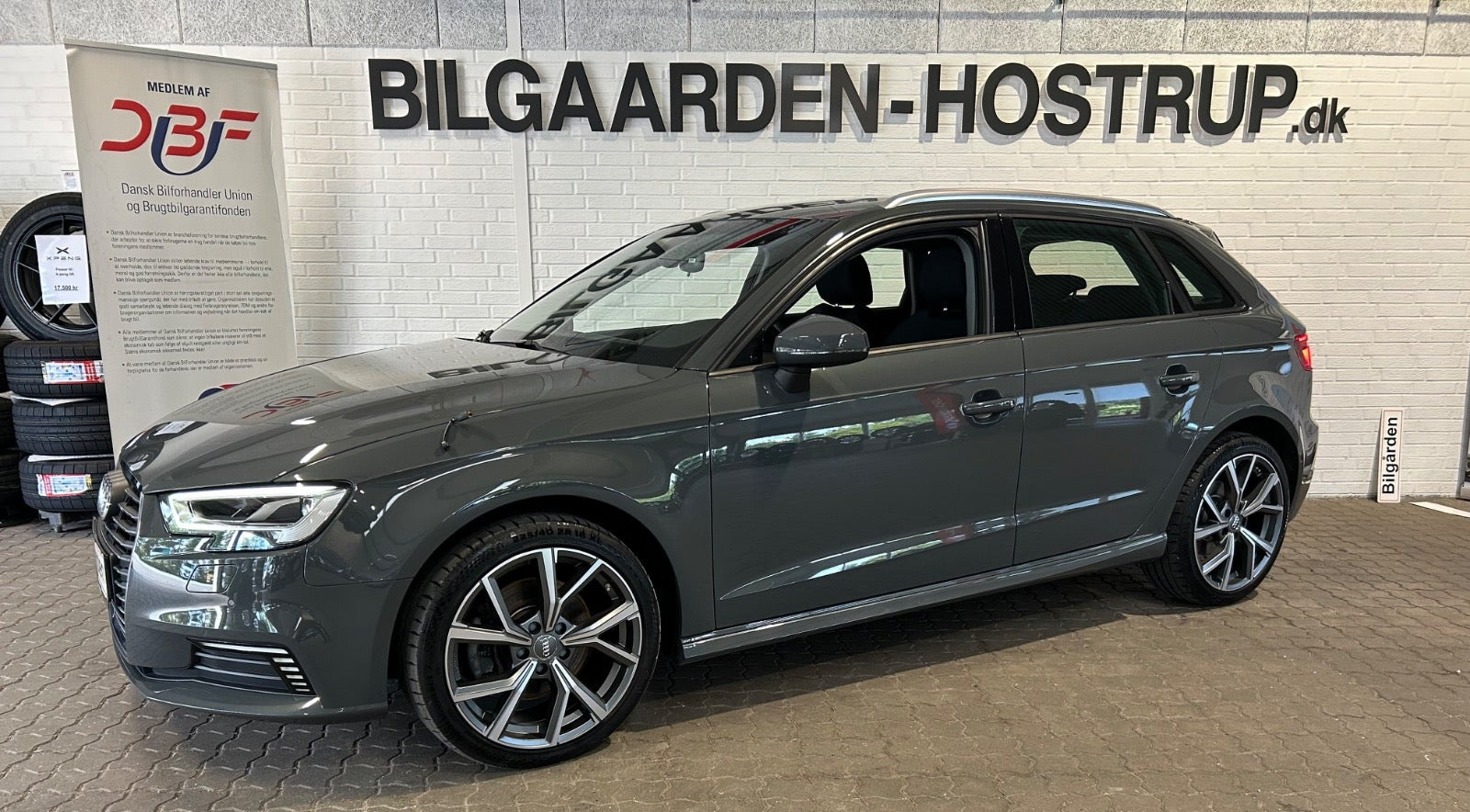 Grå Audi A3 fra 2020