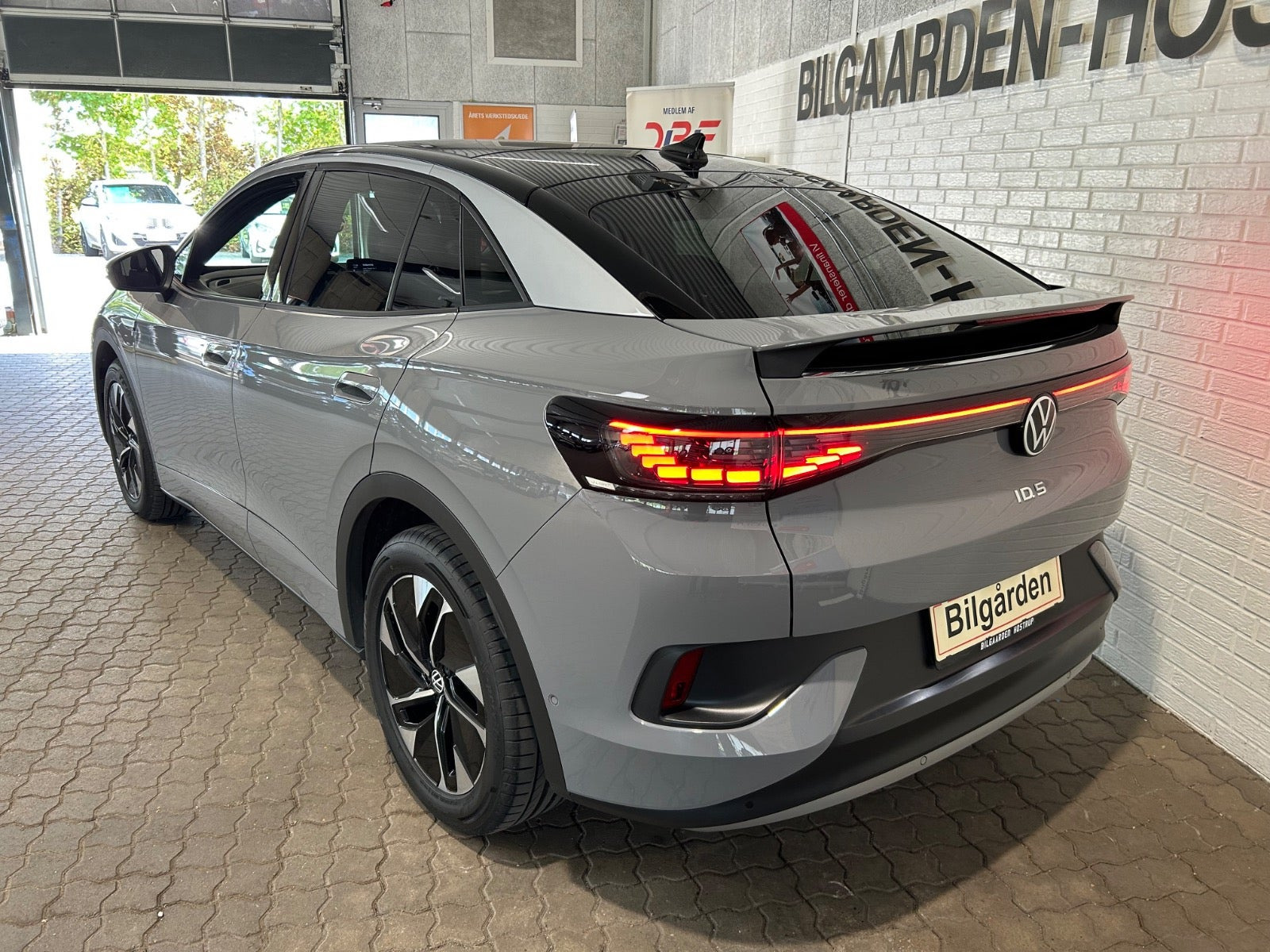 Grå VW ID.5 fra 2023