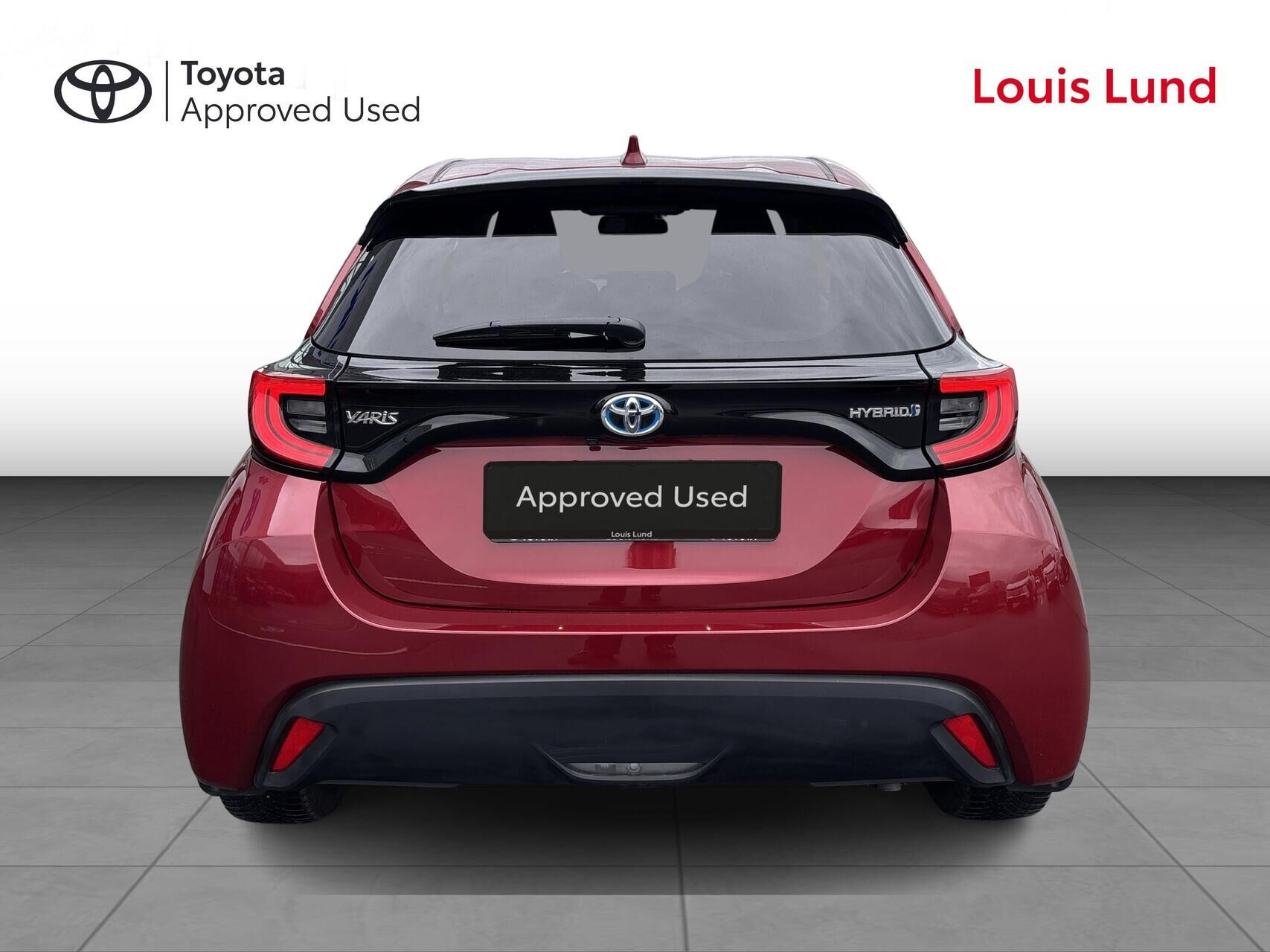 Rød Toyota Yaris fra 2020