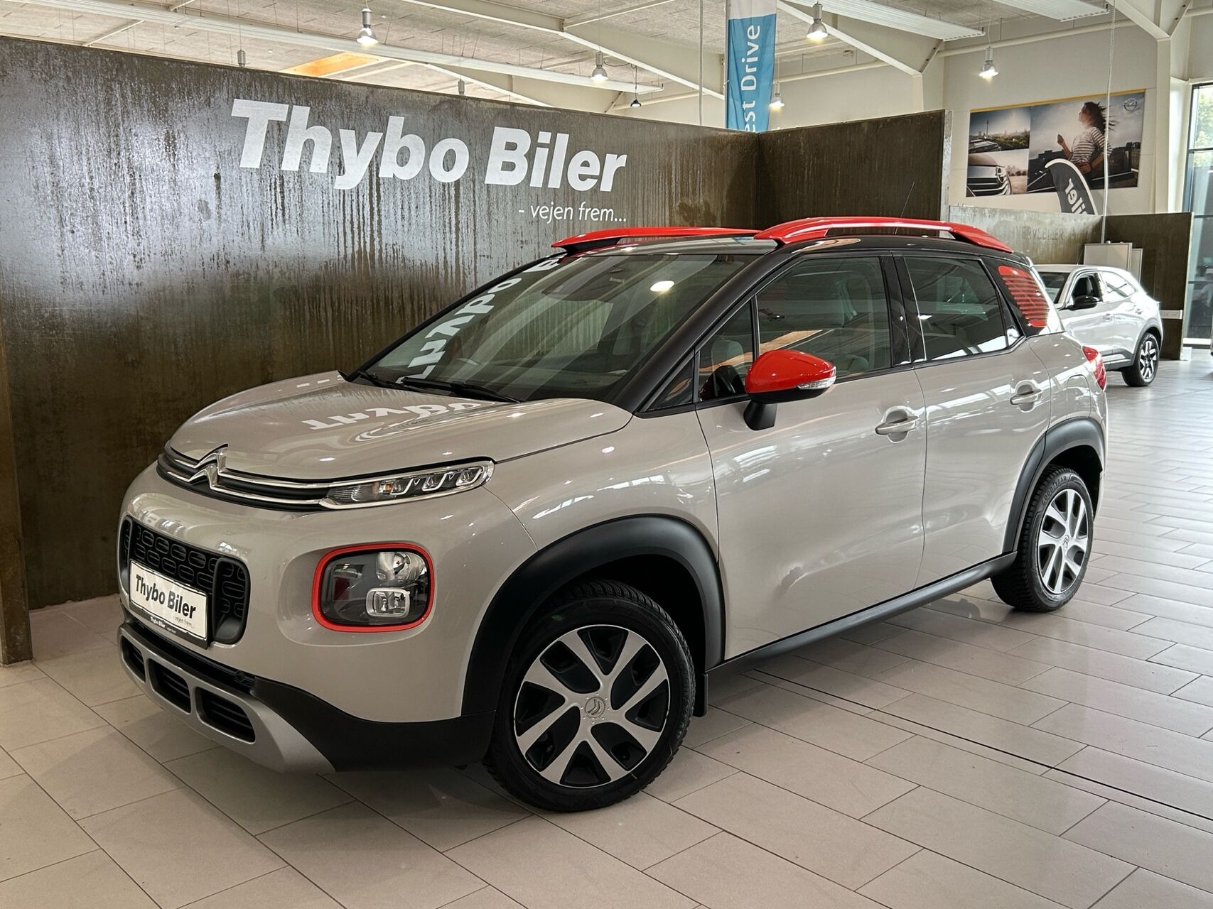 Citroën C3 Aircross 1,6 Blue HDi Feel+ start/stop 100HK 5d