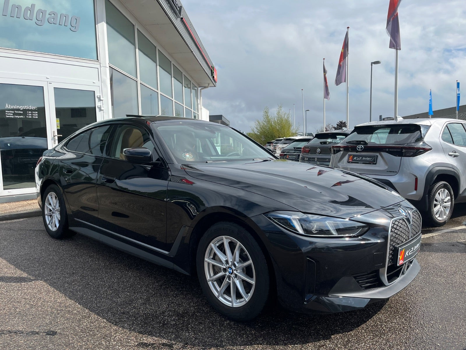 BMW i4 eDrive35