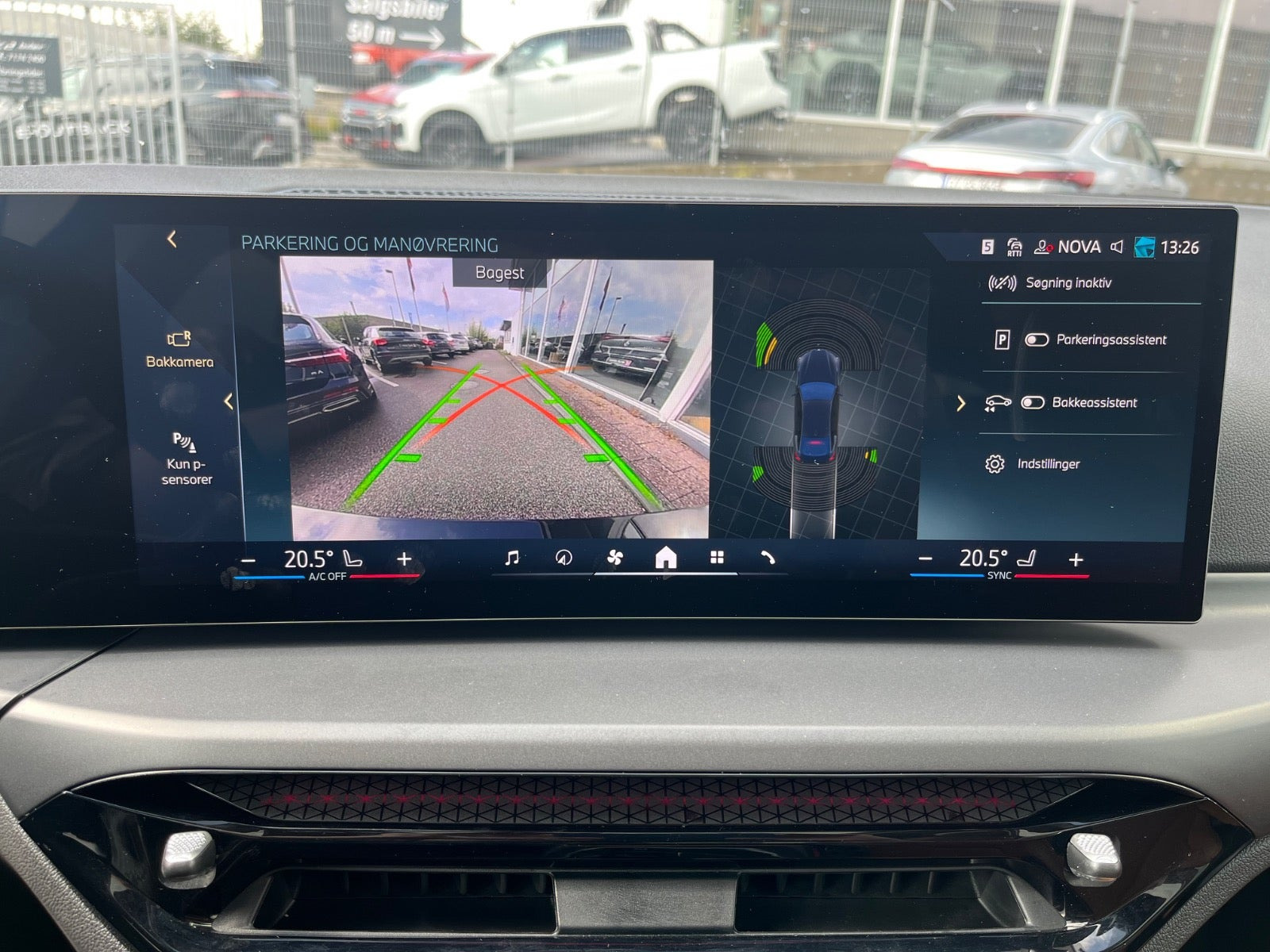 Sort BMW i4 fra 2025