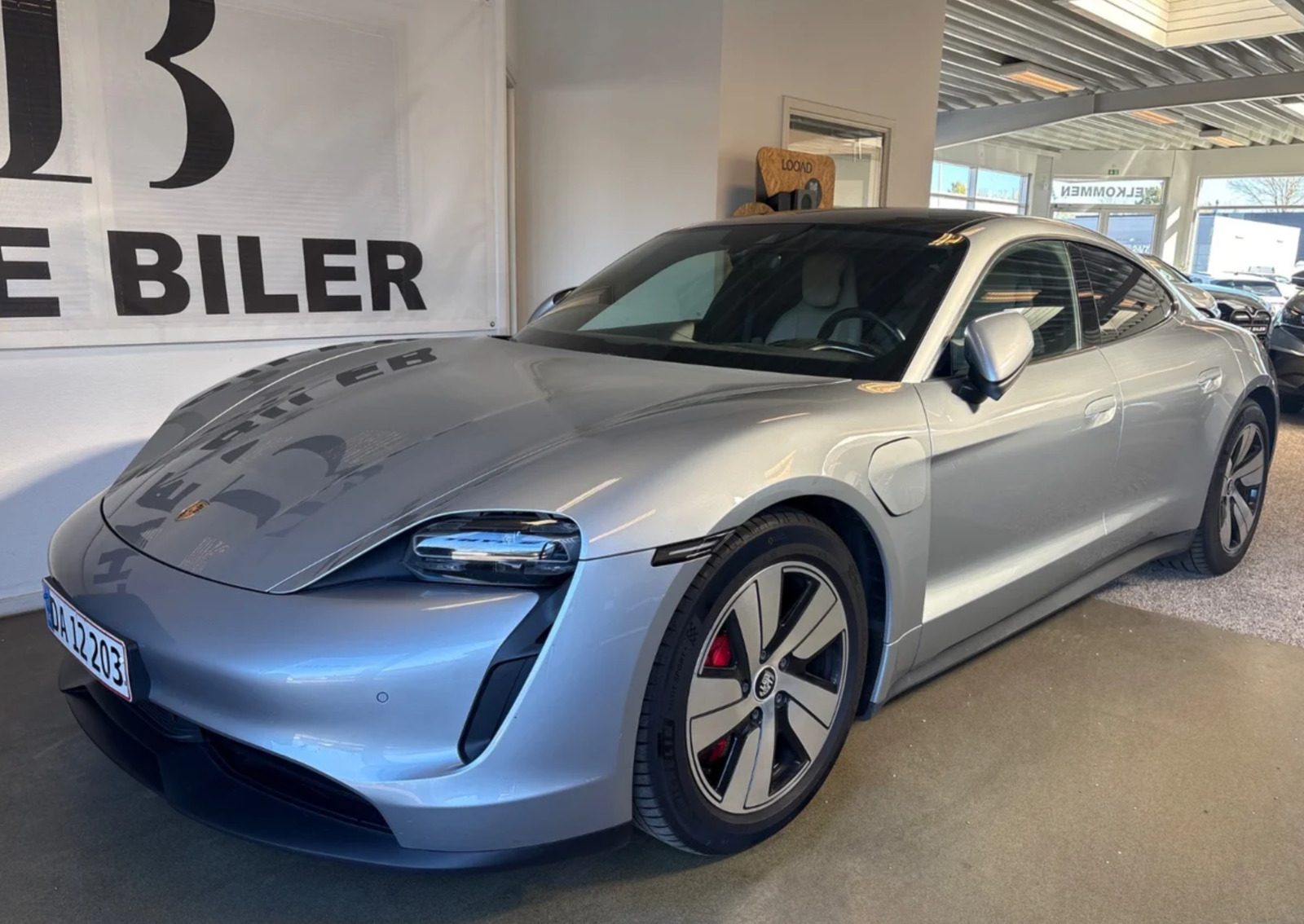 Porsche Taycan Performance+