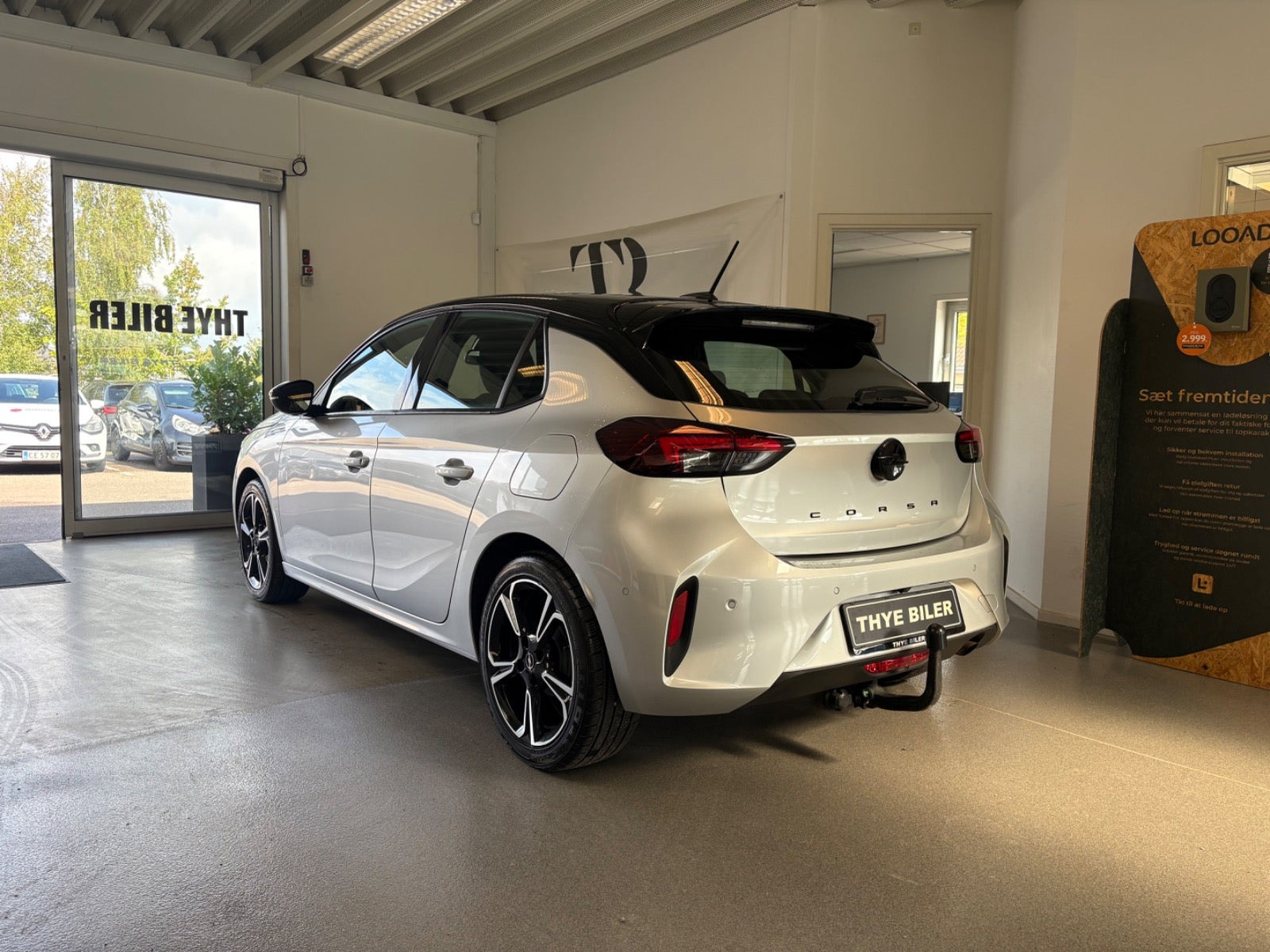 Sølv Opel Corsa fra 2024