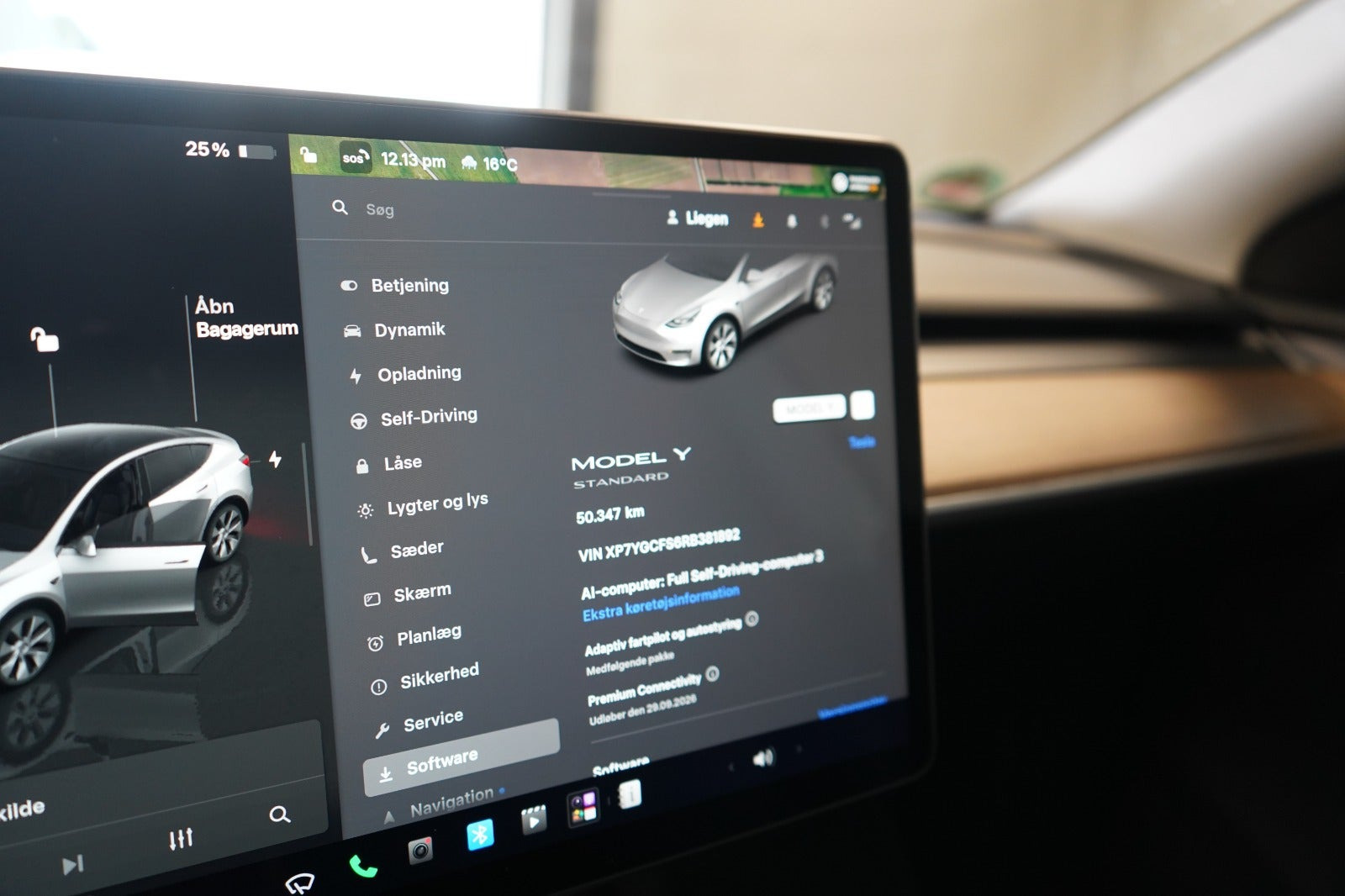 undefined Tesla Model Y fra 2024