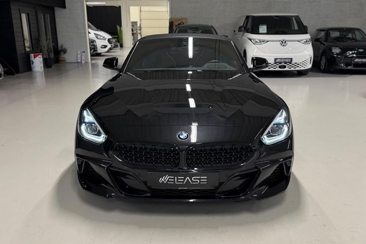 Sort BMW Z4 fra 2022