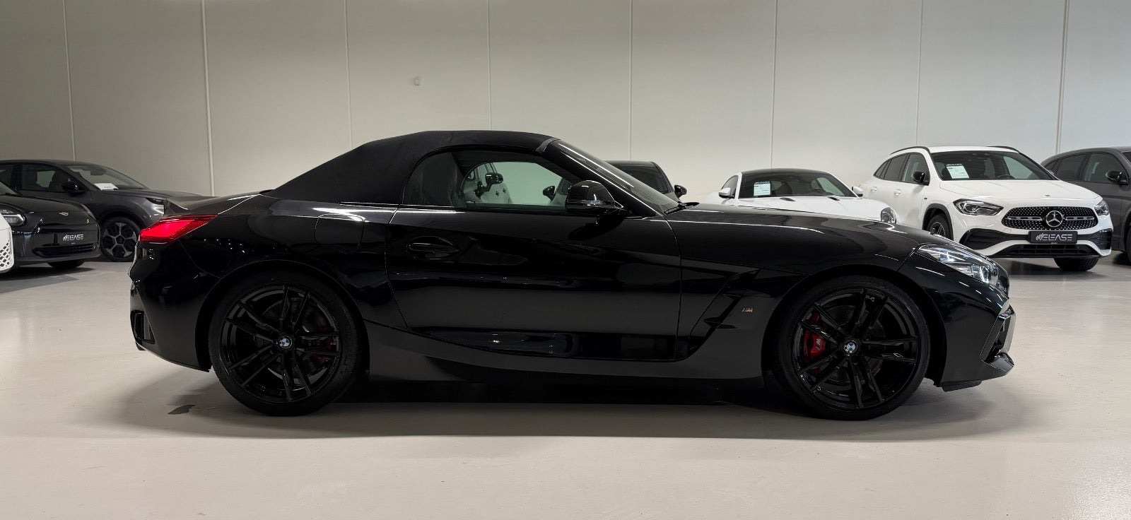 Sort BMW Z4 fra 2022