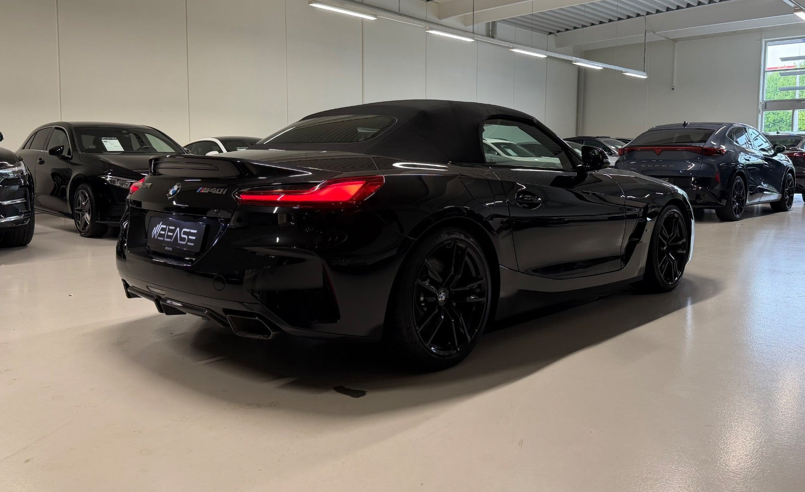 Sort BMW Z4 fra 2022