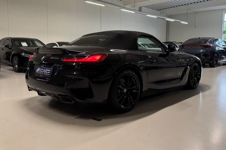 Sort BMW Z4 fra 2022
