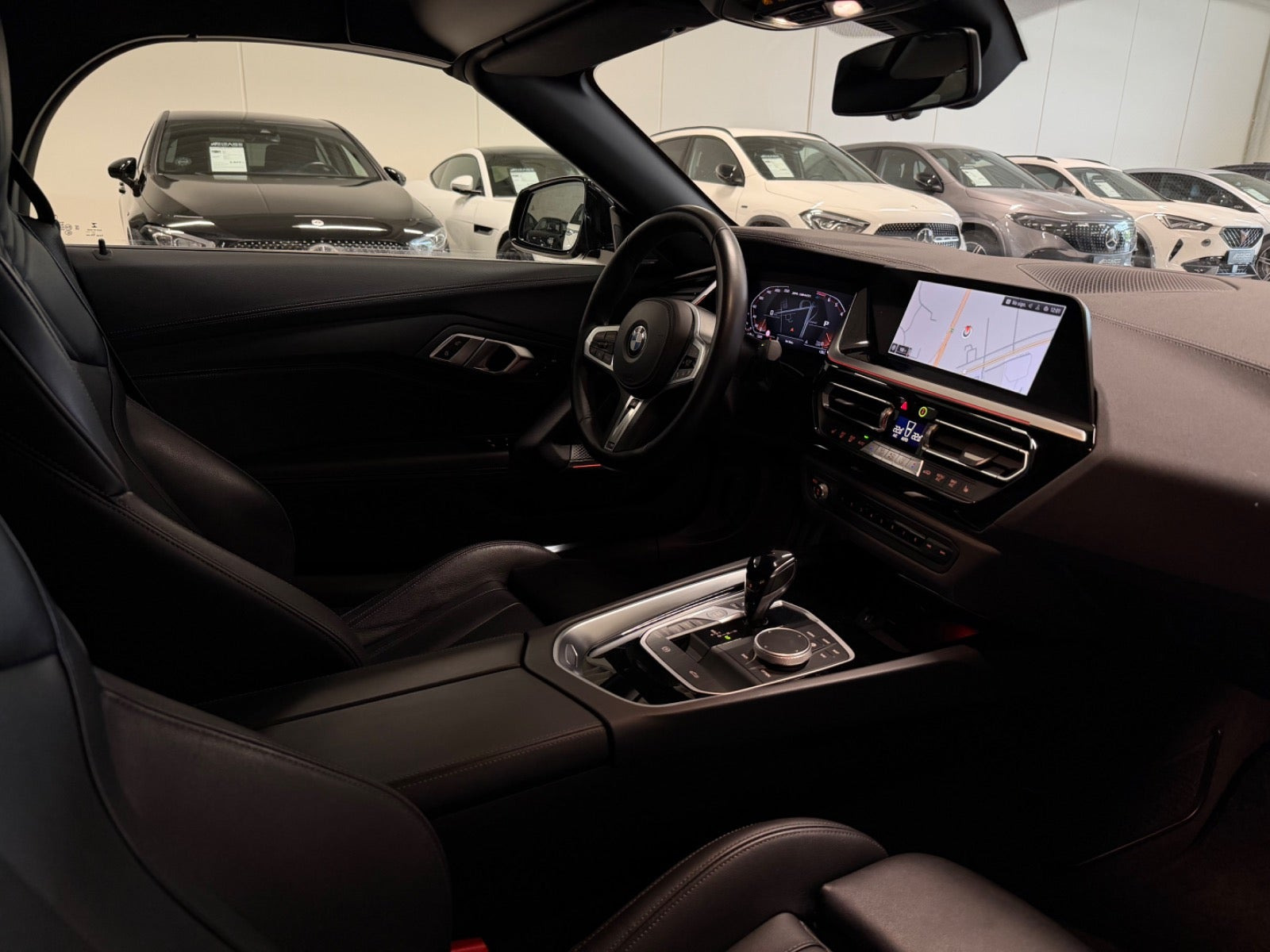 Sort BMW Z4 fra 2022