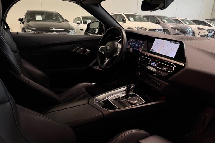 Sort BMW Z4 fra 2022