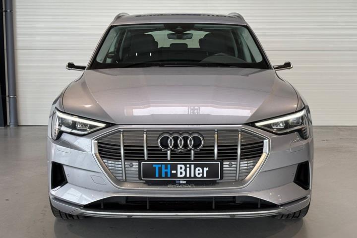 undefined Audi e-tron fra 2020