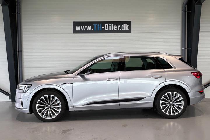 undefined Audi e-tron fra 2020