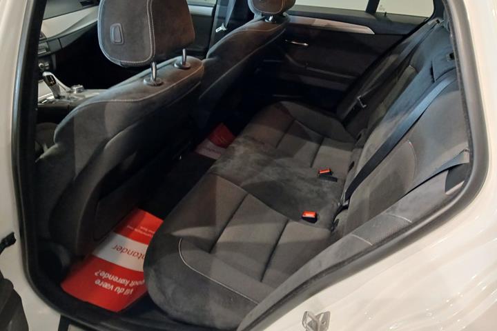Hvid BMW 520d fra 2016