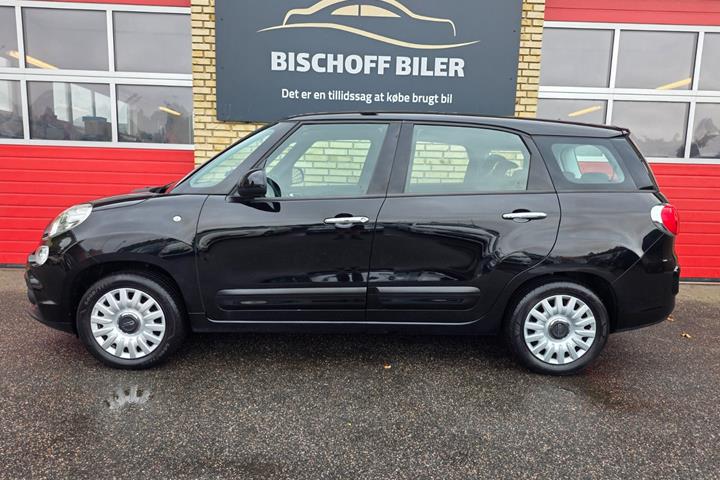Sort Fiat 500L Wagon fra 2018
