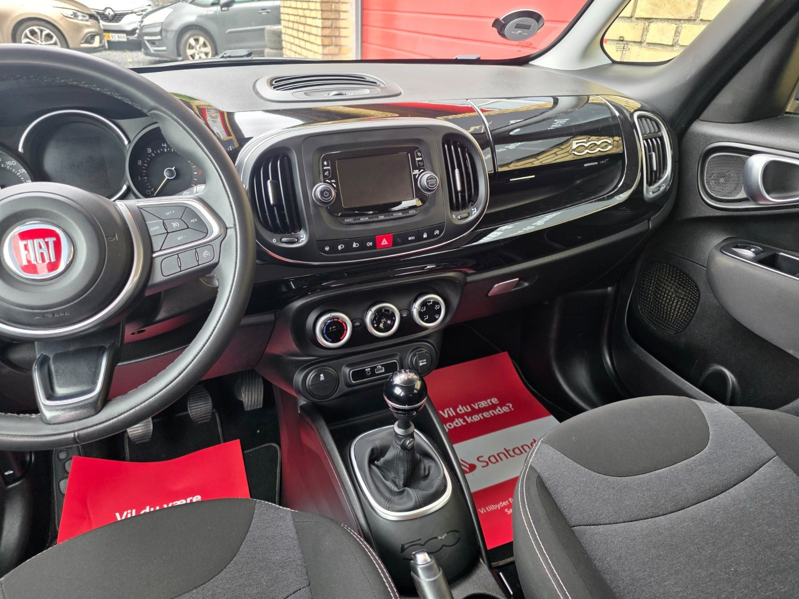 Sort Fiat 500L Wagon fra 2018