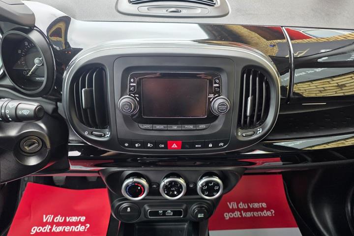 Sort Fiat 500L Wagon fra 2018