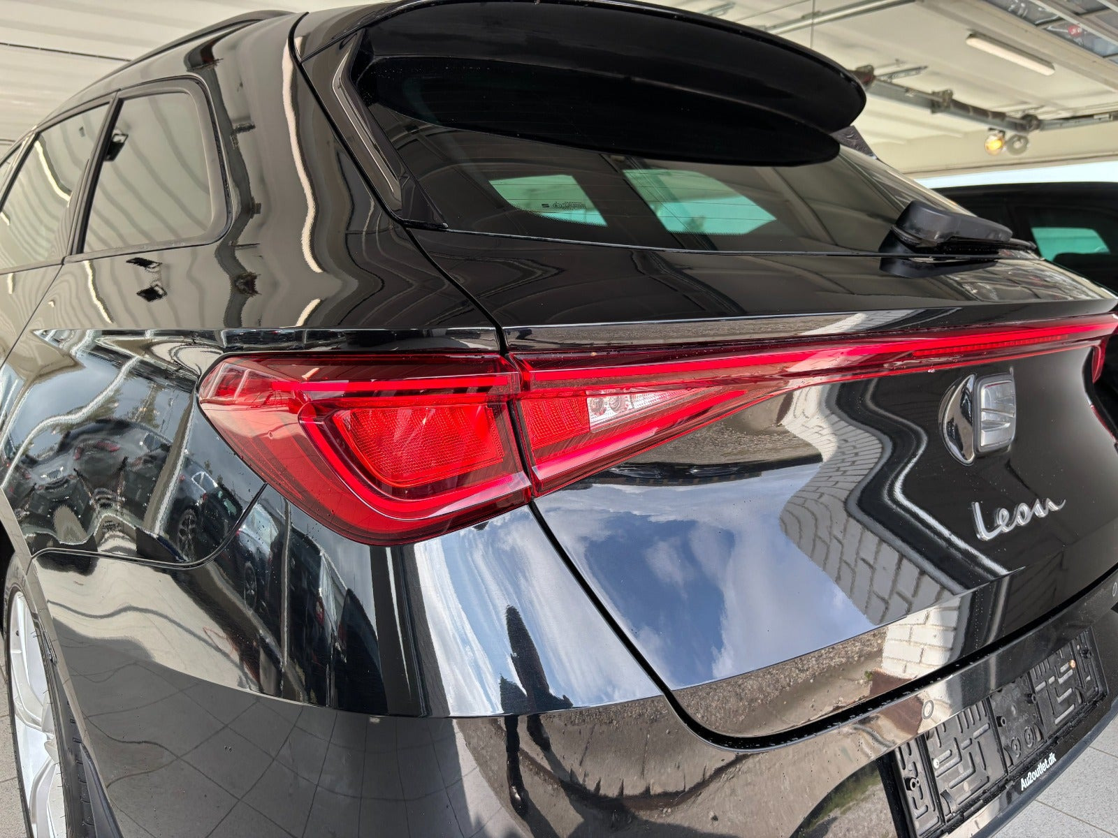 Sort Seat Leon fra 2021