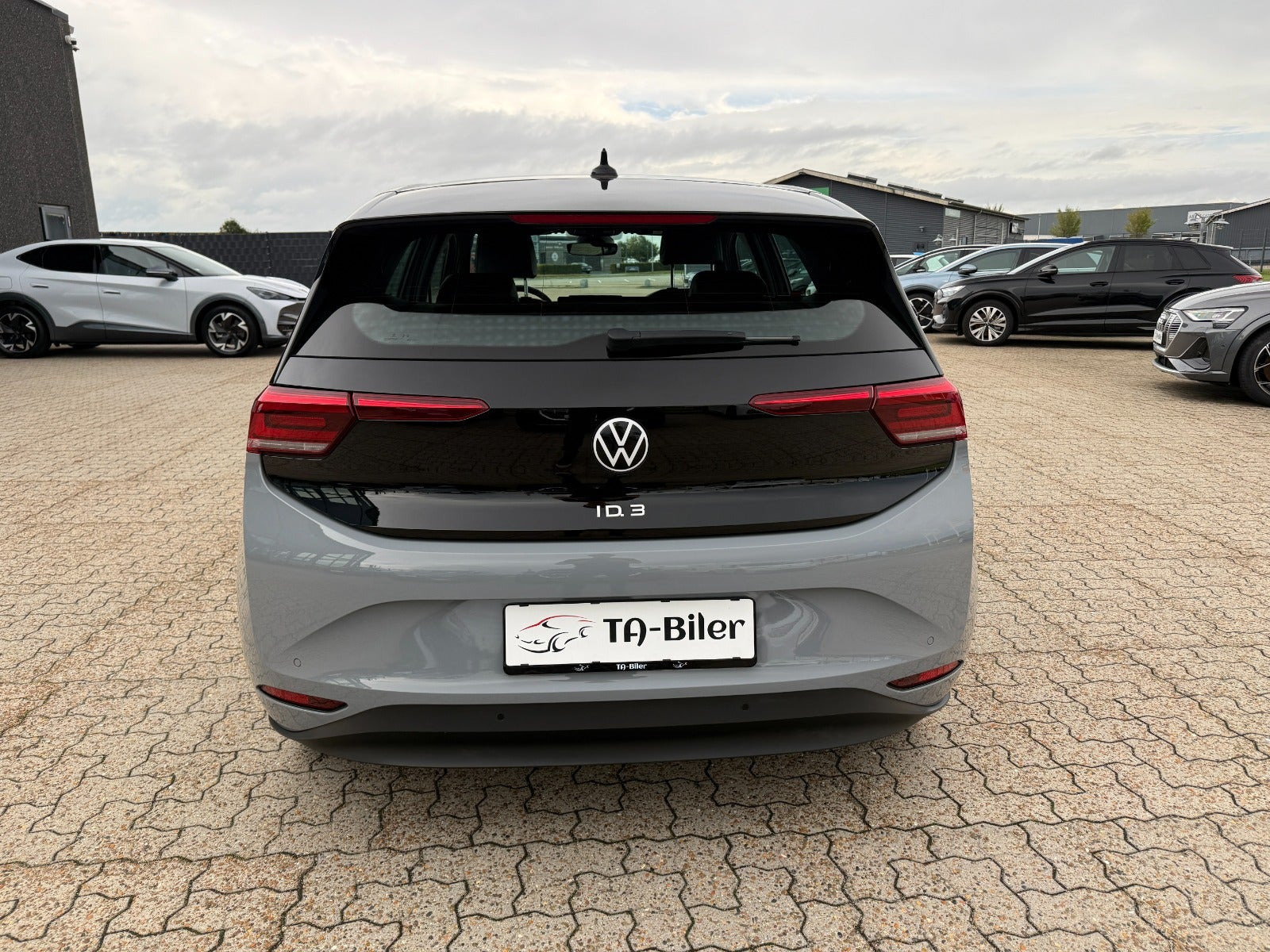 Grå VW ID.3 fra 2023