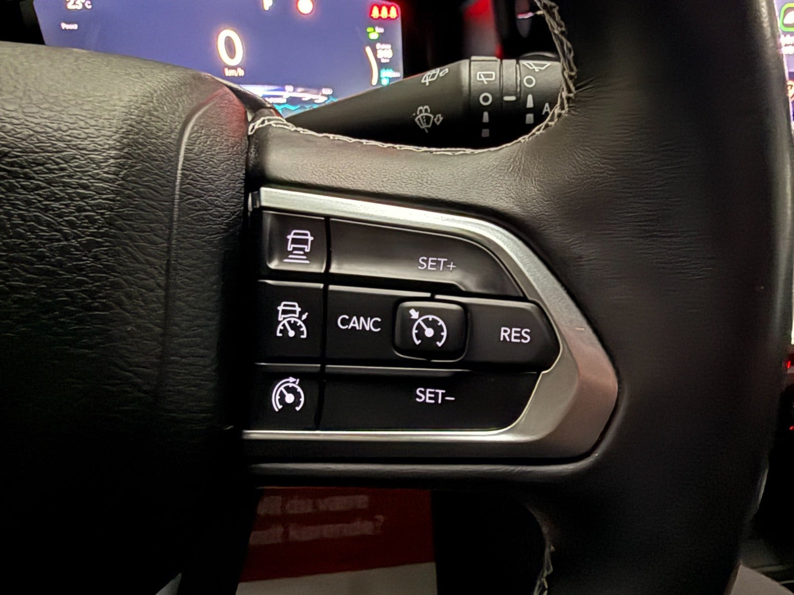 Grøn Jeep Compass fra 2021