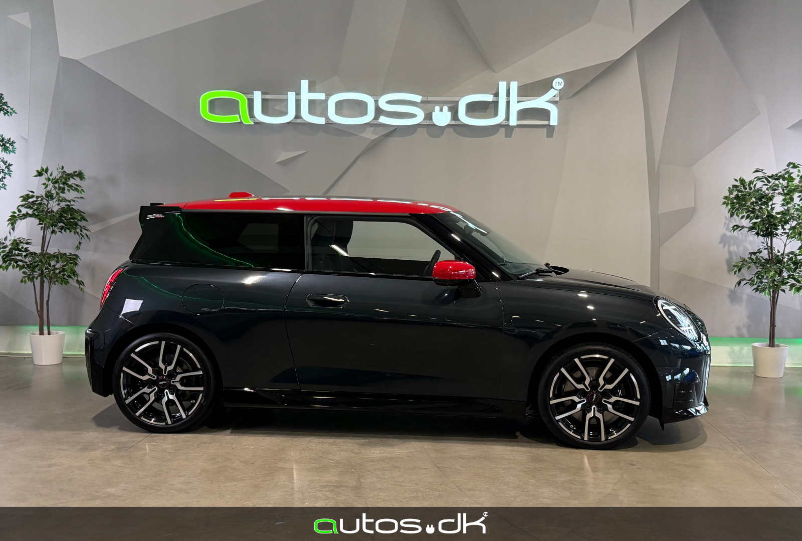 Grå Mini Cooper SE fra 2024