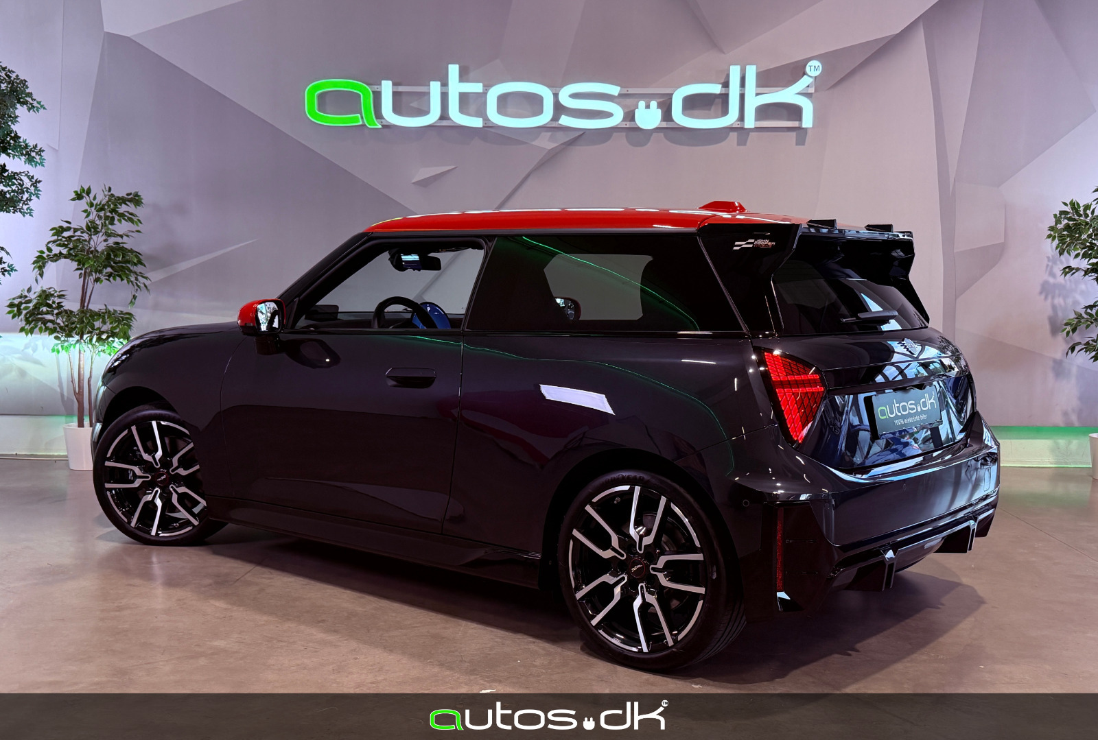 Grå Mini Cooper SE fra 2024