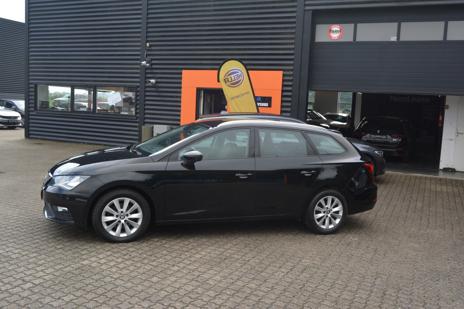 Brun Hyundai i30 fra 2017