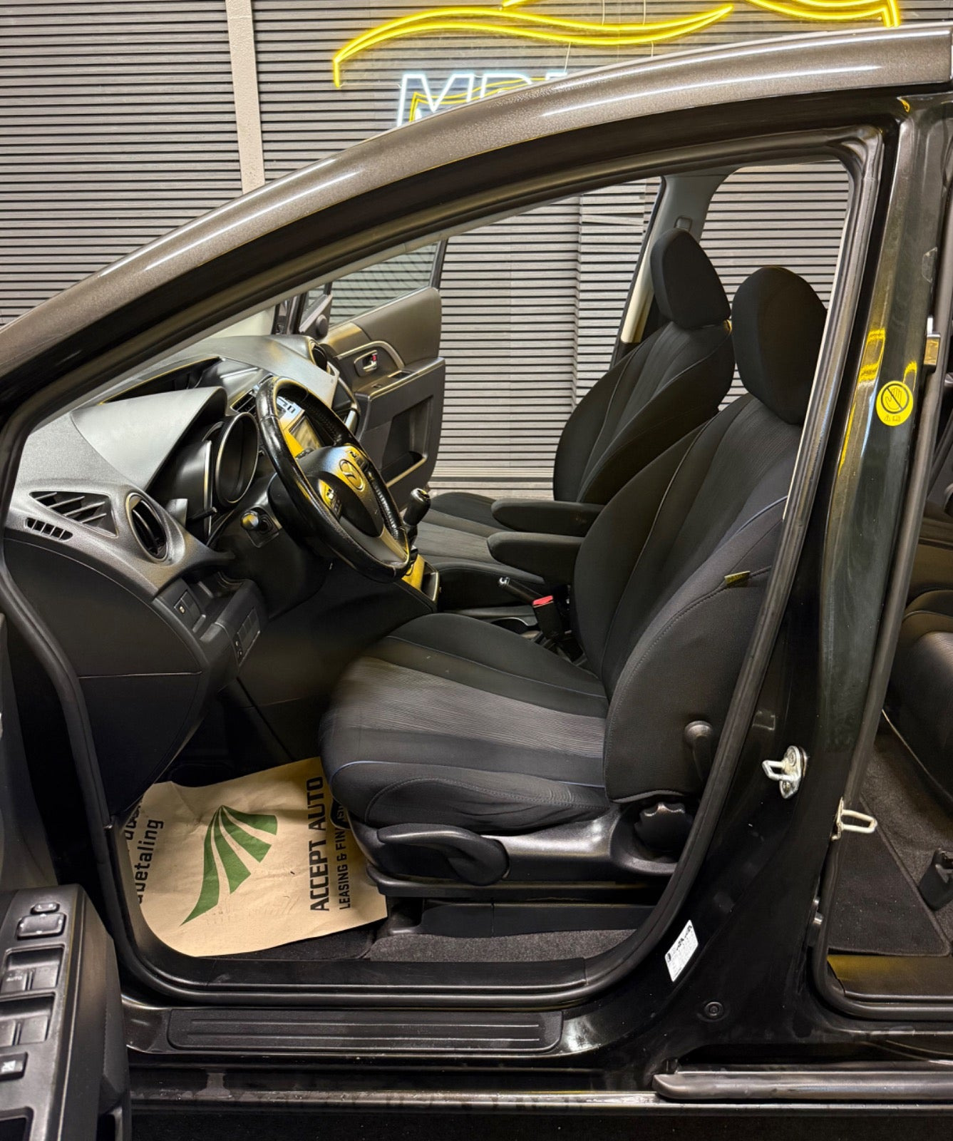 undefined Mazda 5 fra 2012