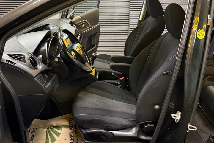 undefined Mazda 5 fra 2012