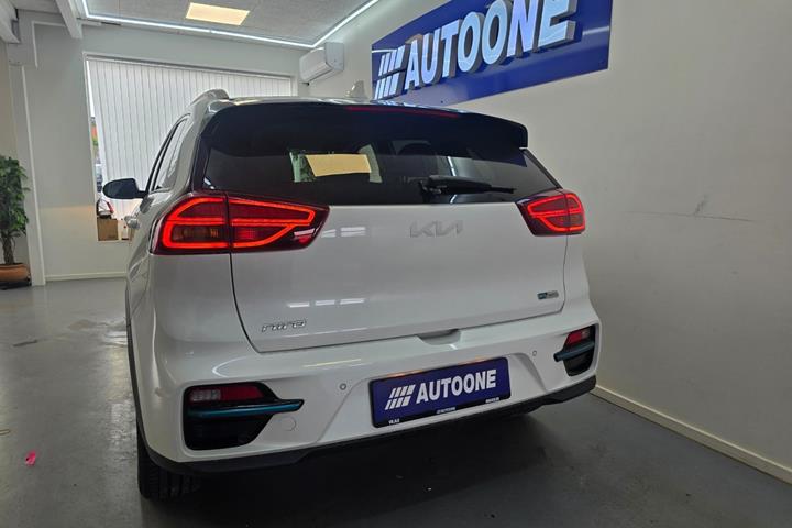 Hvid Kia e-Niro fra 2022