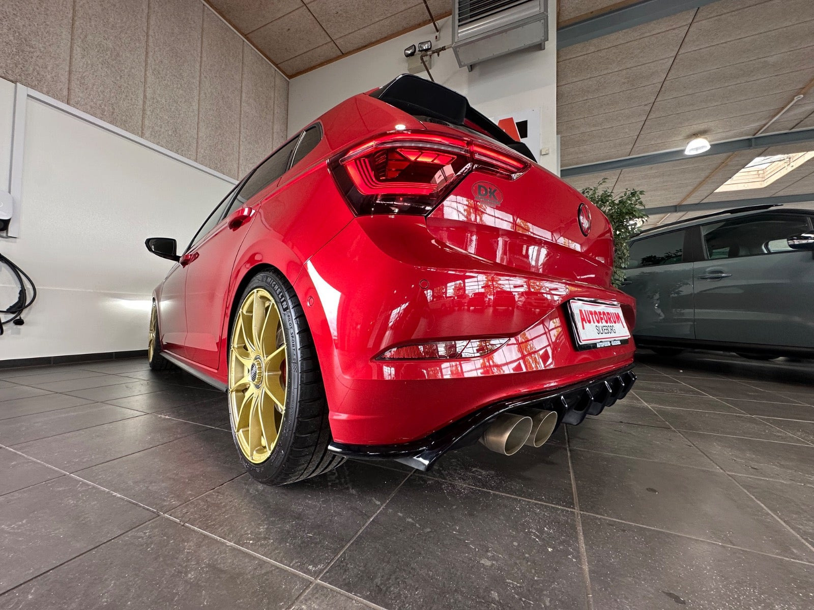 Rød VW Polo fra 2022