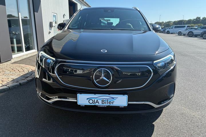 Sort Mercedes EQA250 fra 2021