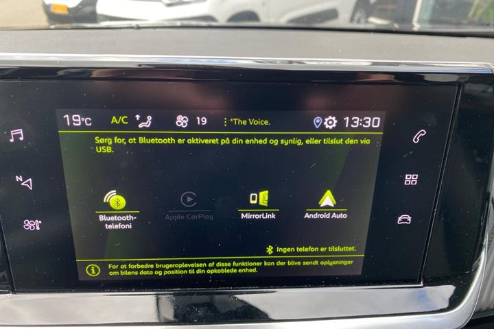 Sort Peugeot 2008 fra 2023