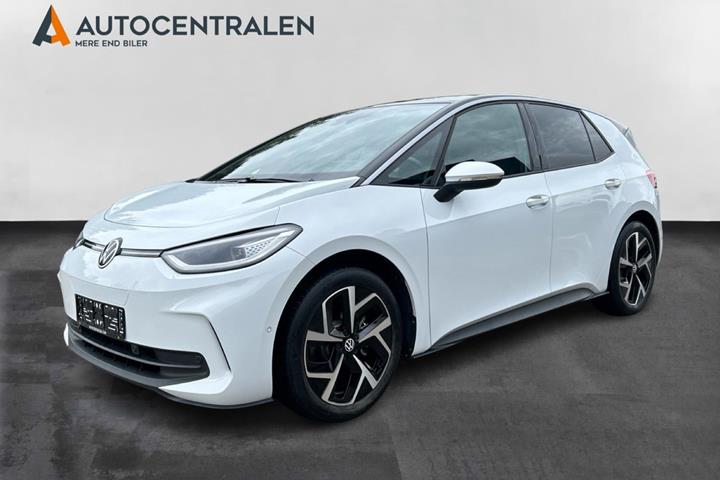 Hvid VW ID.3 fra 2024 set udefra