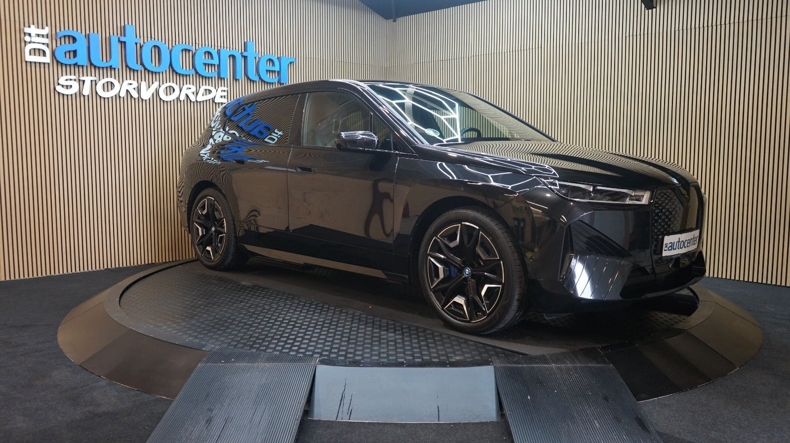 BMW iX xDrive40 Sport