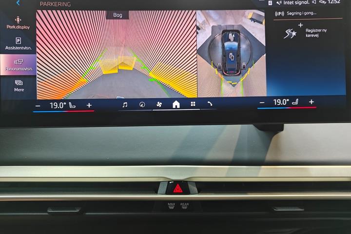 Sort BMW iX fra 2023