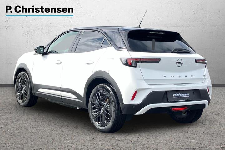 Hvid Opel Mokka-e fra 2024