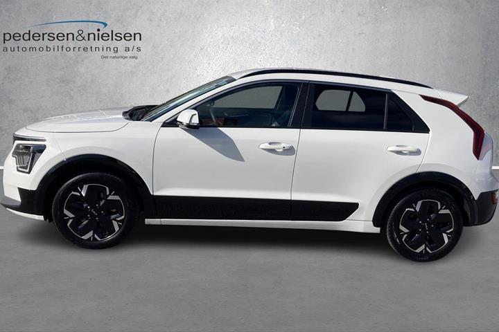 Hvid Kia Niro EV fra 2023