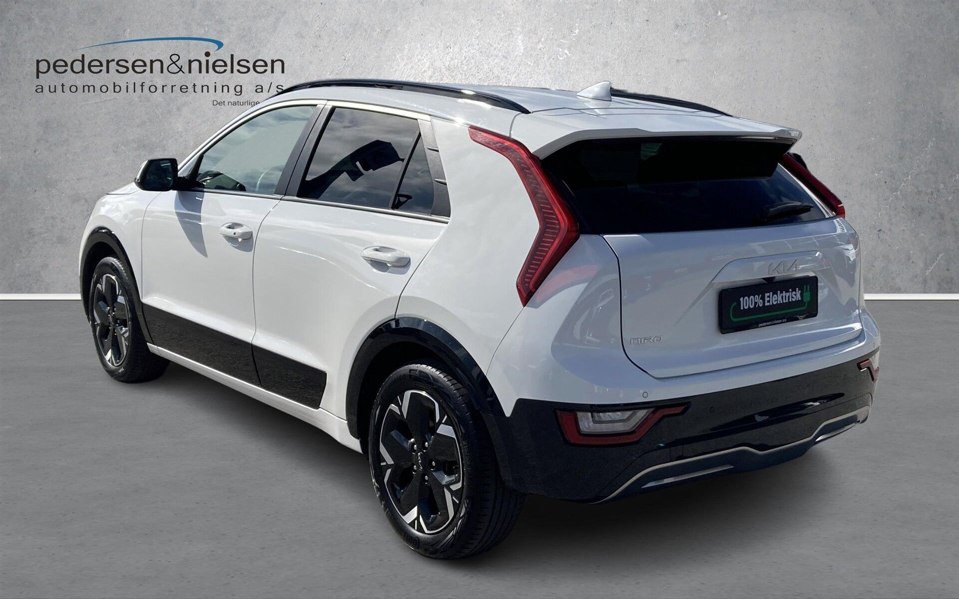 Hvid Kia Niro EV fra 2023
