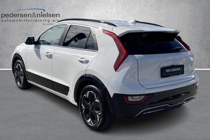 Hvid Kia Niro EV fra 2023