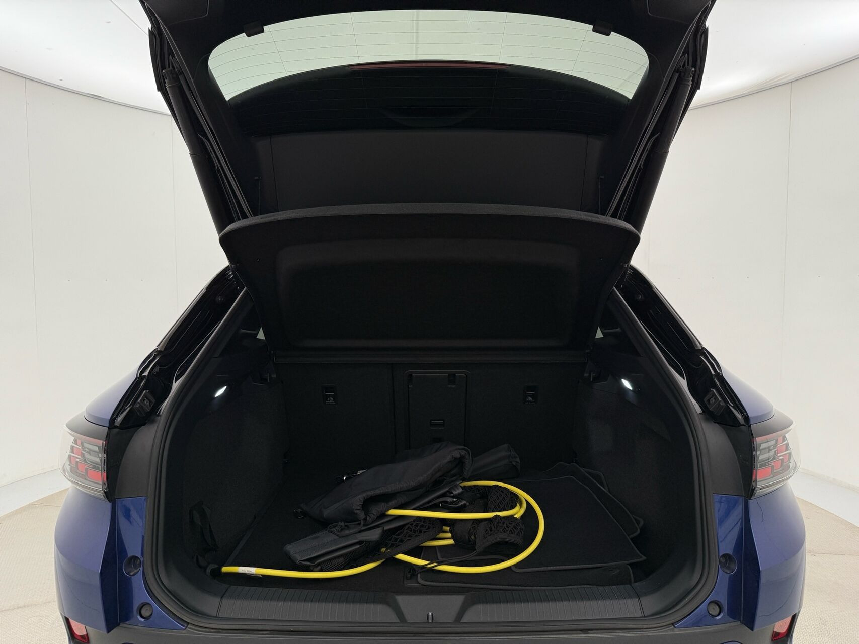 Blå VW ID.4 fra 2021